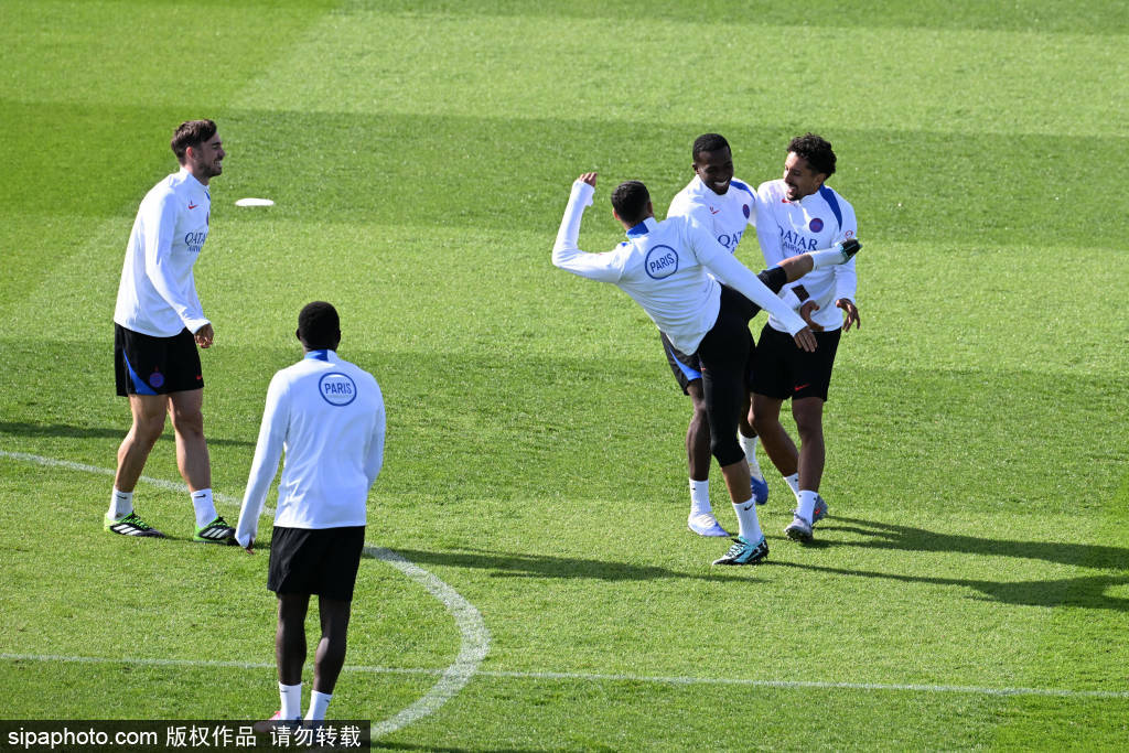 ayx game-那不勒斯训练开放日，加时末段绝杀压哨引欢呼，法国杯在即，心理建设被强调-ayx game