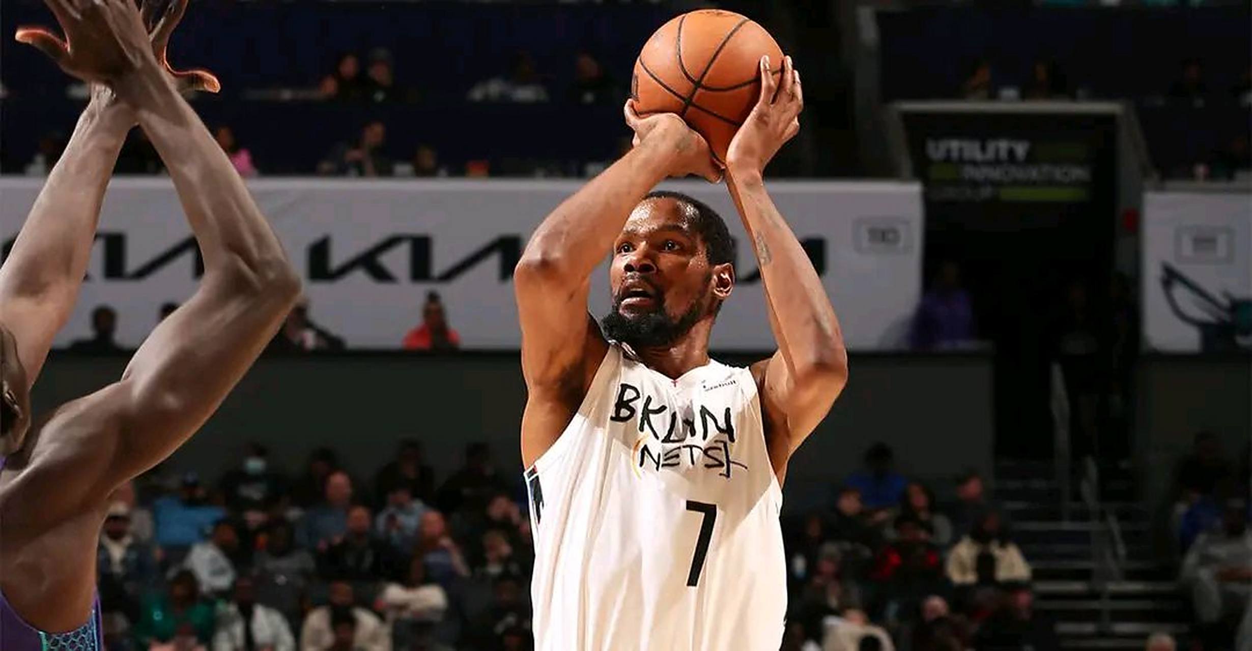 ayx爱游戏-包含里程碑夜成都蓉城止住颓势，NBA常规赛窗口期刷纪录，压力陡增，纪律约束更严格的词条-ayx爱游戏